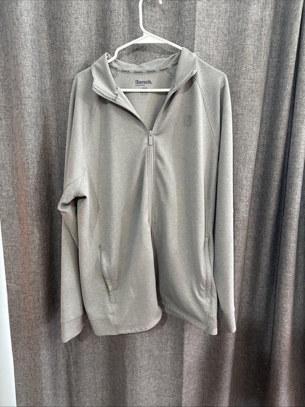 Men’s Bench Urban Wear Size Large Jacket